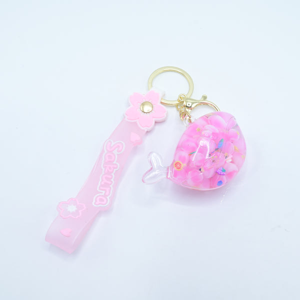 Whale keychain (0001)