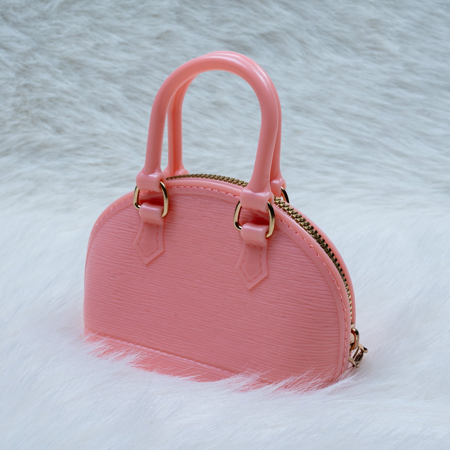 Elegant Kids Handbag – Classic Mini Style