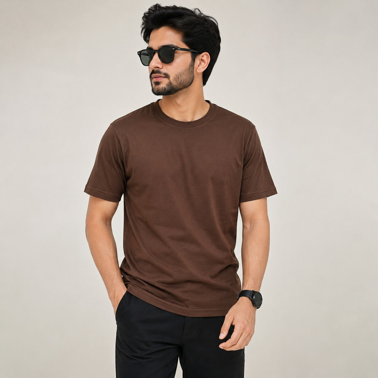Men's Solid Round Neck Half Sleeve T-Shirt (CHOCOLATY BROWN)
